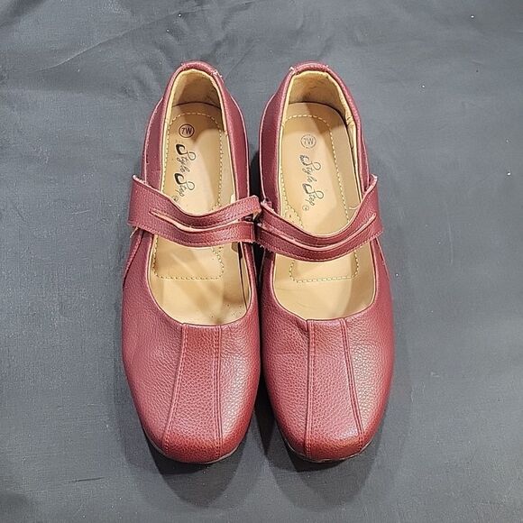 STYLE STEP MARY JANE STYLE WOMEN"S SHOE - Picture 3 of 15